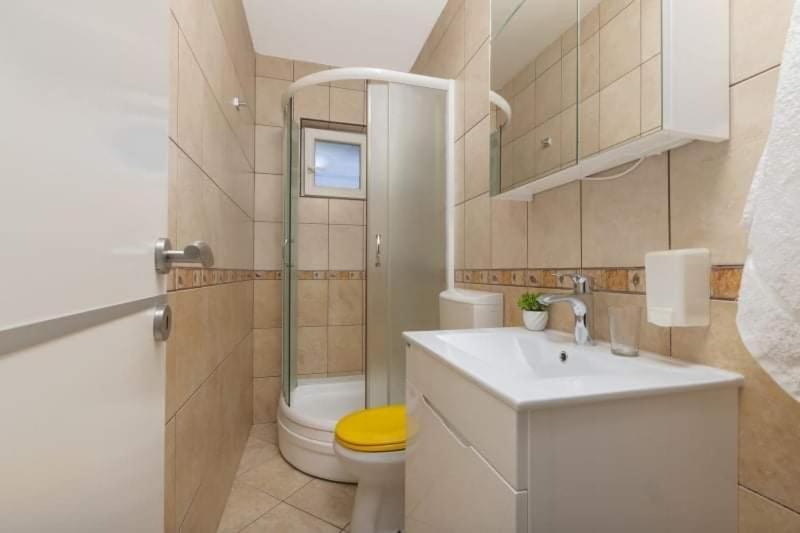 Apartments Ljubica Тиват Экстерьер фото