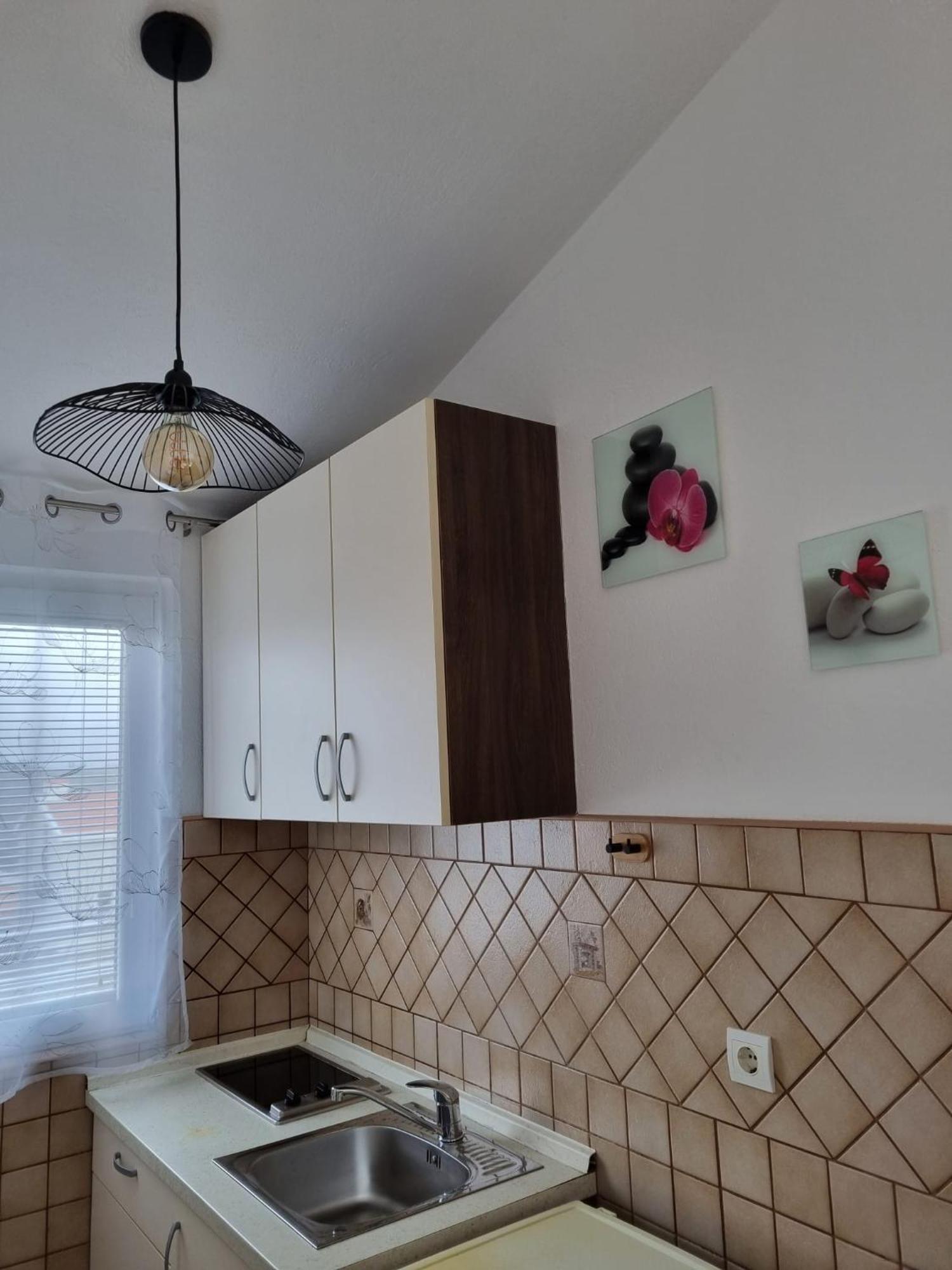 Apartments Ljubica Тиват Экстерьер фото