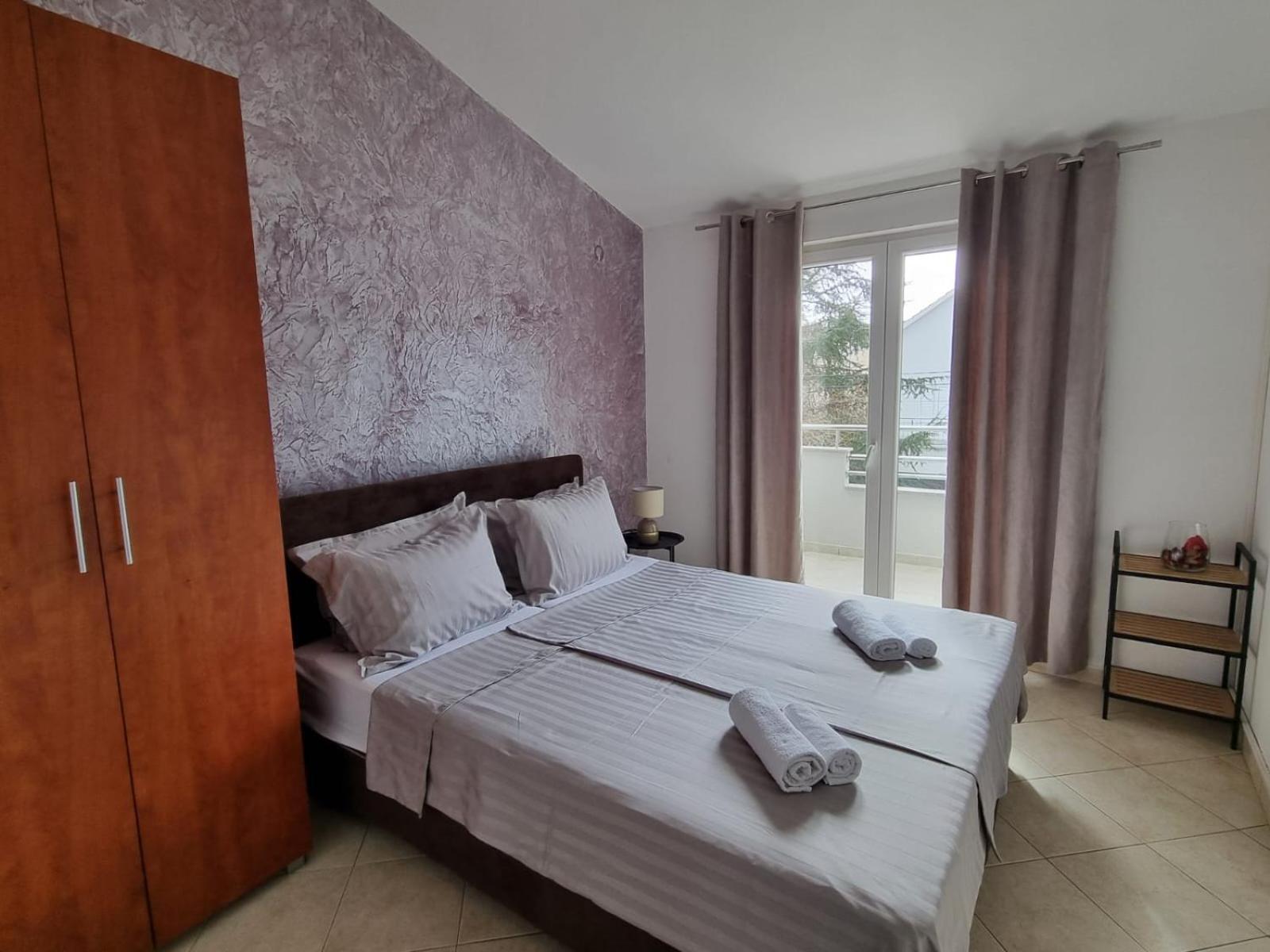 Apartments Ljubica Тиват Экстерьер фото